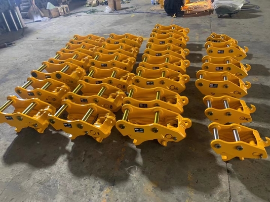 パーソナライズされたピン直径 JS220 Jcb 3cx 掘削機 360度 急速カップラー 迅速ヒッチ