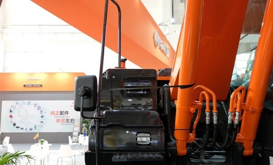 HITACHI 200 エグババター 液圧シリンダーパイプ 0789209 に適用
